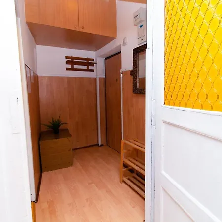 New Dluga Apartment